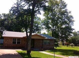 1301 S Oak St, Bristow, OK 74010