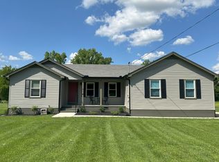 823 Brookhaven Cir, Shelbyville, TN 37160
