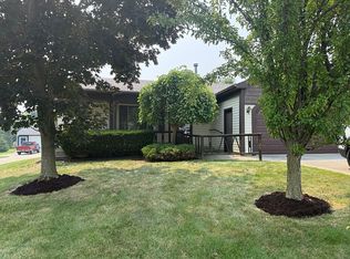 4105 Violet Ave, Saint Clair, MI 48079