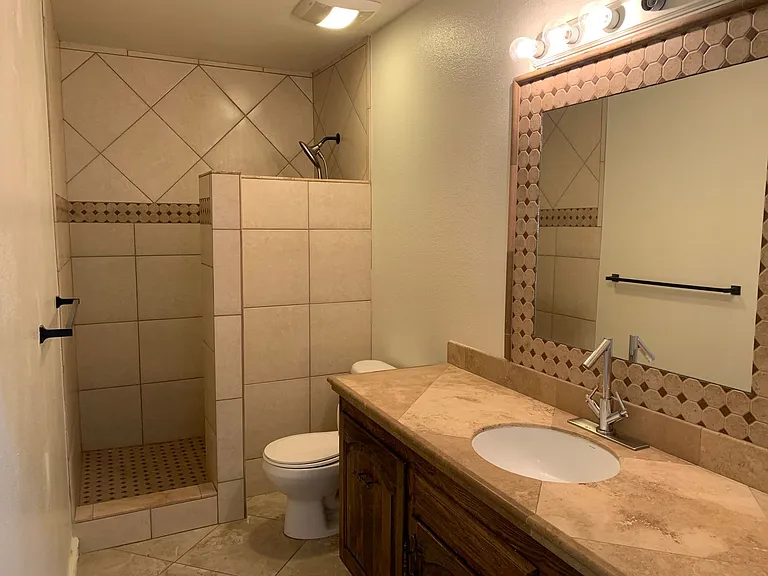 1026 N 1100 W — Photo 29