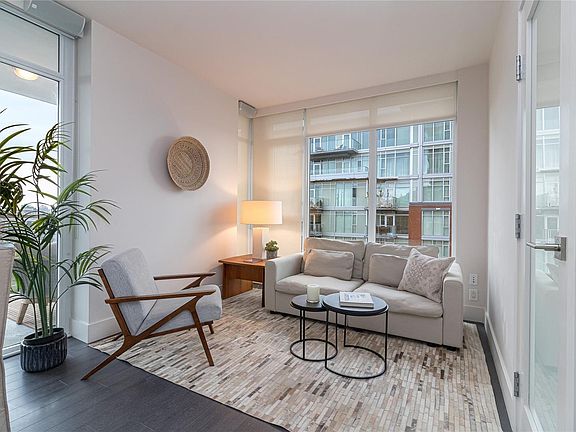 2nd image of 83 Saghalie Rd #809