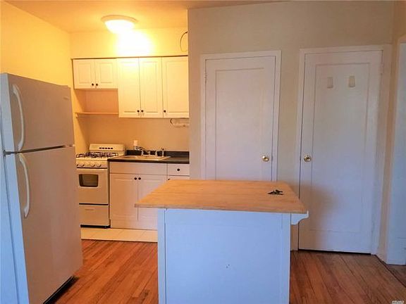 4th image of 212-16 36th Ave