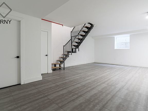 5th image of 319 E 19th St #B1