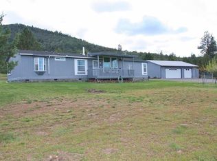 11611 Overland Dr, Klamath Falls, OR 97603