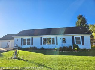 6089 Jordan Lake Rd, Saranac, MI 48881