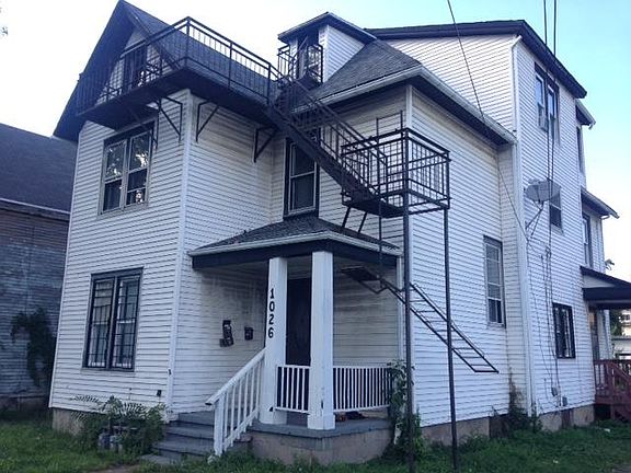 2nd image of 1026 Cleveland Ave APT 1