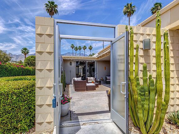 4th image of 12 Desert Lakes Dr