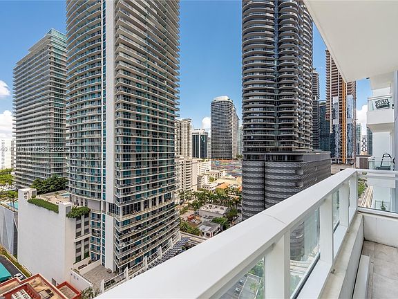 5th image of 1080 Brickell Ave Unit 1705
