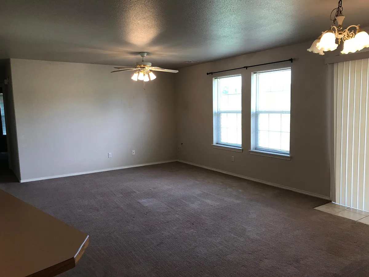 Living room (from the kitchen) - 42814 Westech Rd