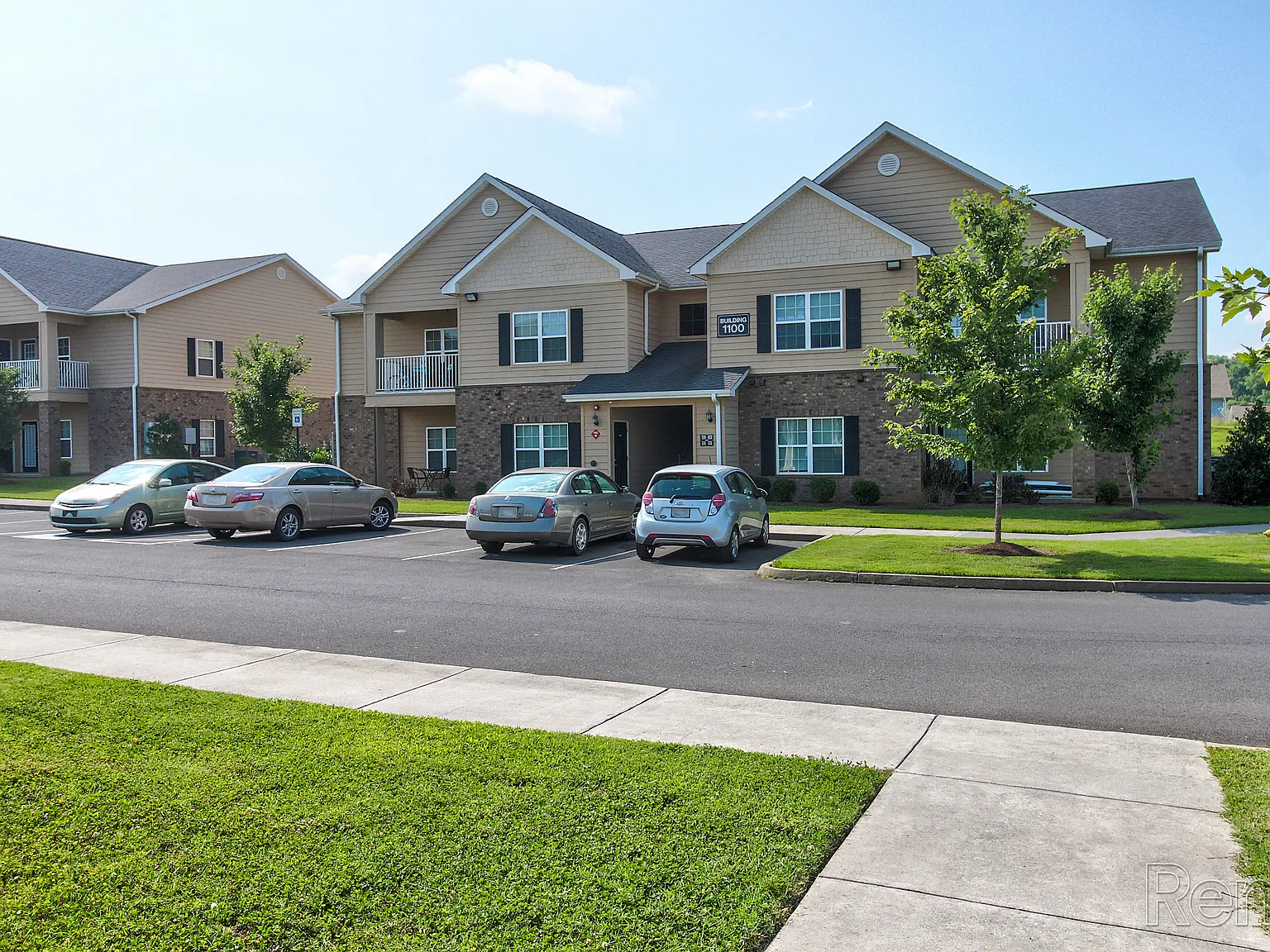 Highland Ridge Apartments — Photo 2