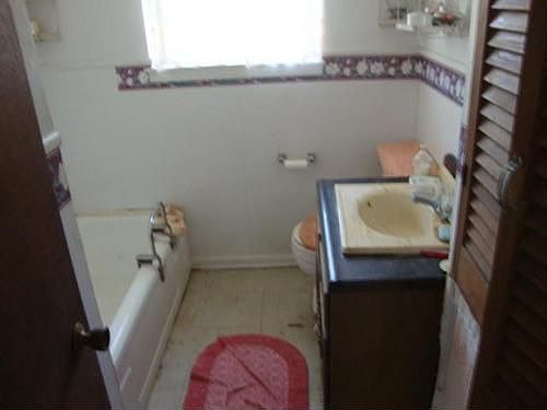 5th image of 1500 Saint Louis St