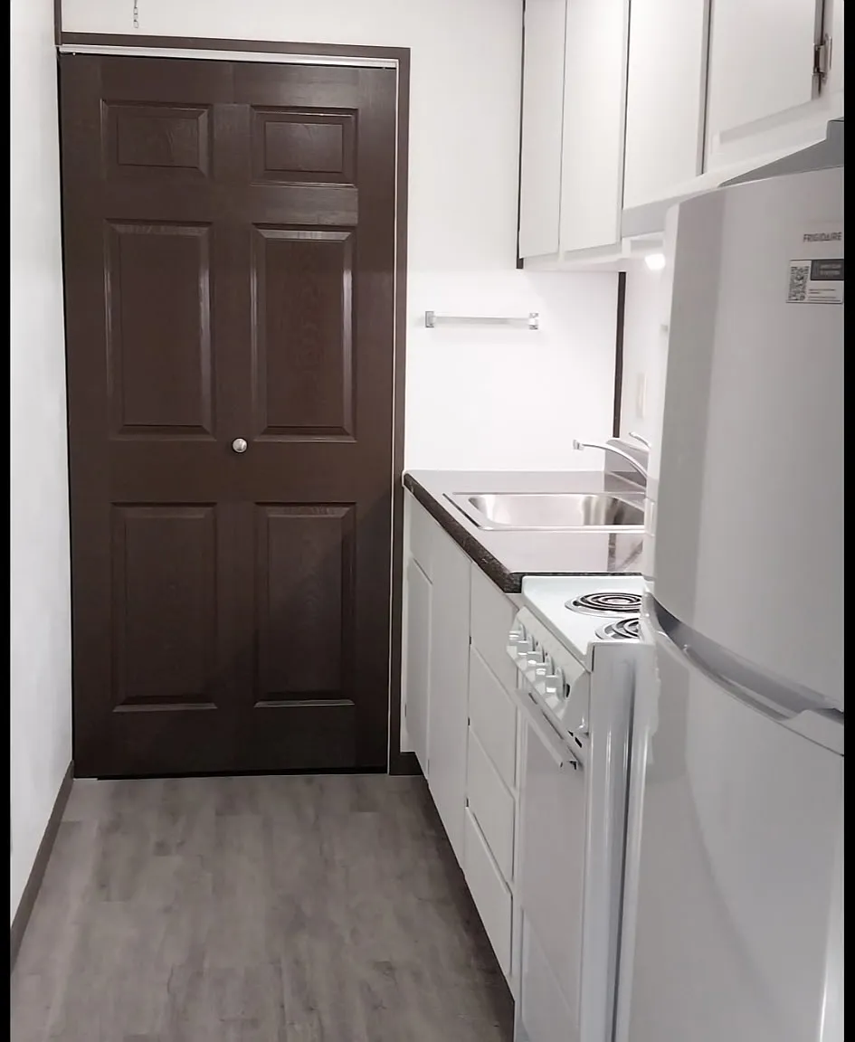 Ivywood Apartments — Photo 4