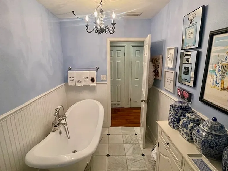 610 Gaines Way — Photo 33