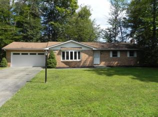 109 Forest Dr, Roaring Brook Township, PA 18444