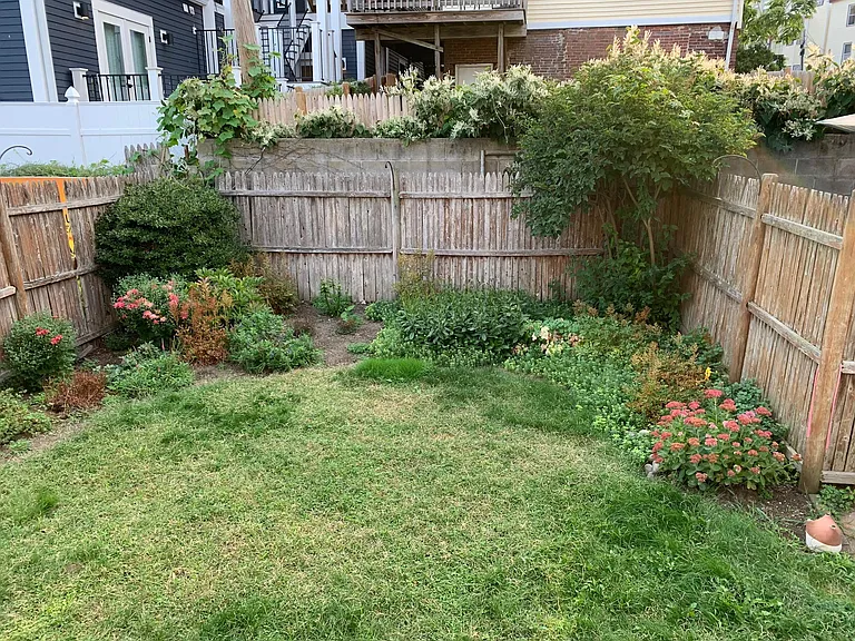 329 Border St #3 — Photo 13