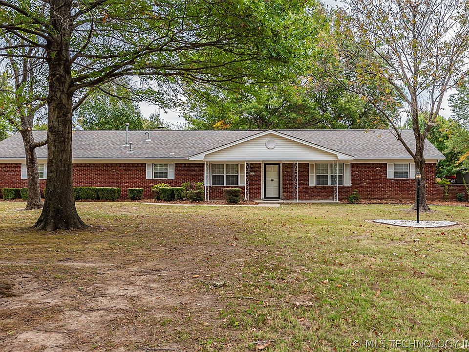 1st image of 9301 Highland Dr