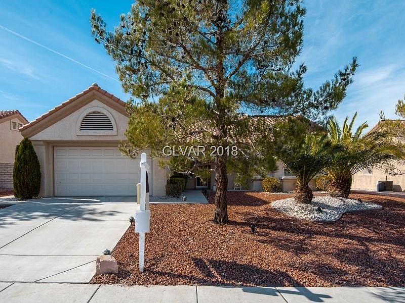 1st image of 2841 Desert Crystal Dr