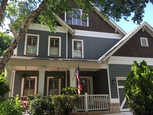 1754 Streamview Dr, Atlanta, GA 30316