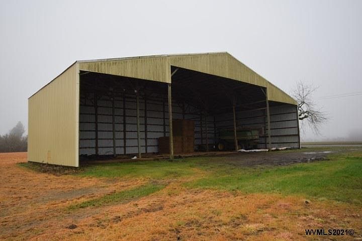 2nd image of 14995 Airlie Rd