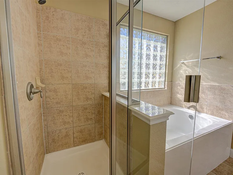16011 Heights Harvest Ln — Photo 23