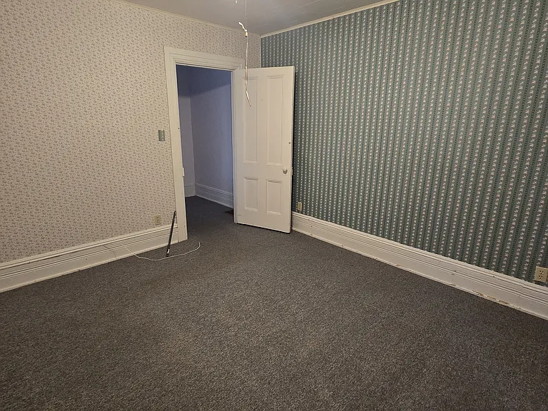 11507 Queen St W — Photo 23