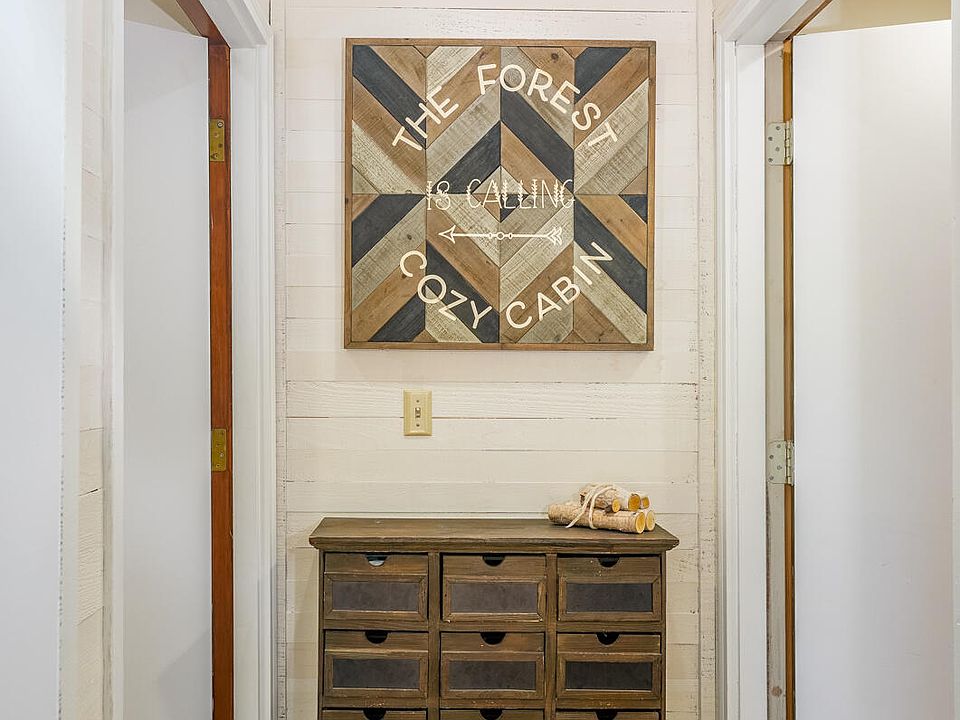 18159 Timber Ln, Sunriver, OR 97707 Zillow