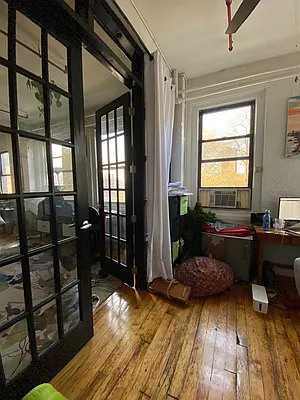 Rented by Carnegie Management Inc | media 6