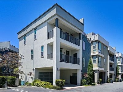 1637 Bridgewater Way, Costa Mesa, CA, 92627