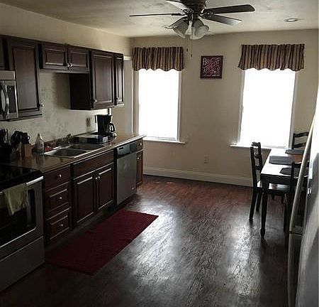 2nd image of 224 N 5th St