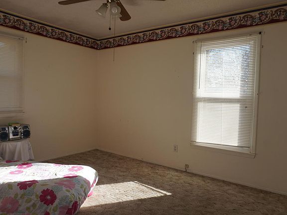 4th image of 523 County Road 8500