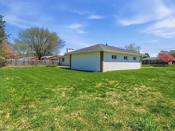 4th image of 801 Westview Dr