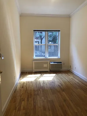 Rented by Urban Real Estate Inc | media 11