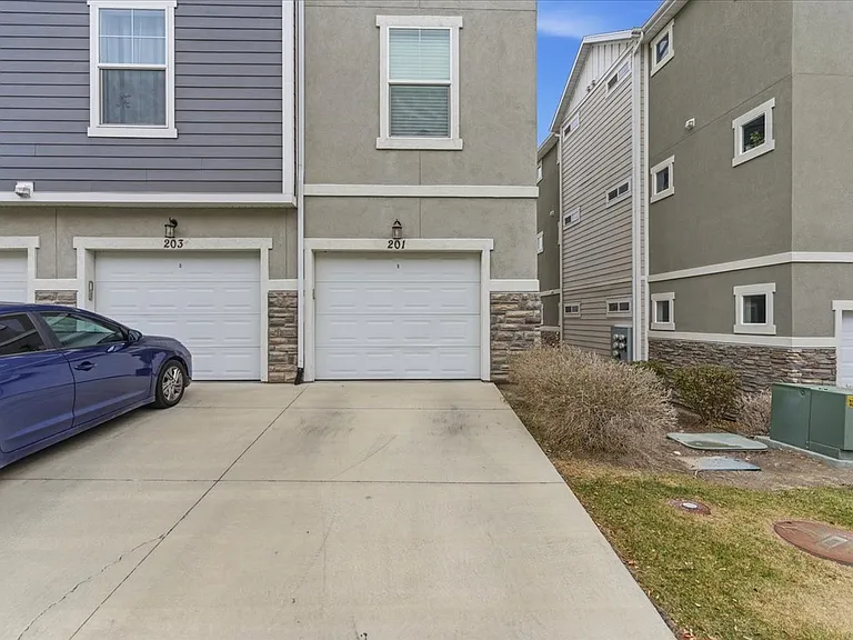 14469 S Selving Way #C201 — Photo 11