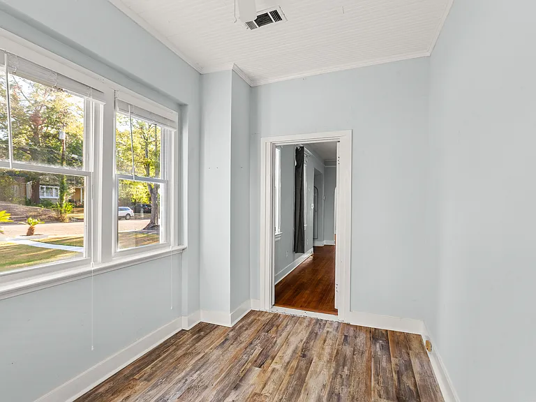 532 Patton Ave — Photo 9