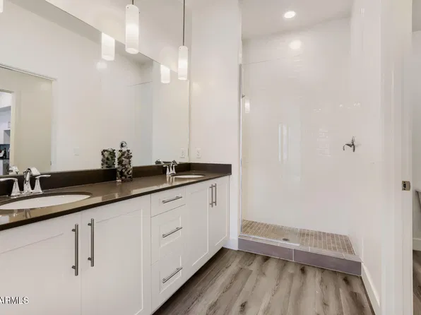 7300 E EARLL Drive #1016, Scottsdale, AZ 85251