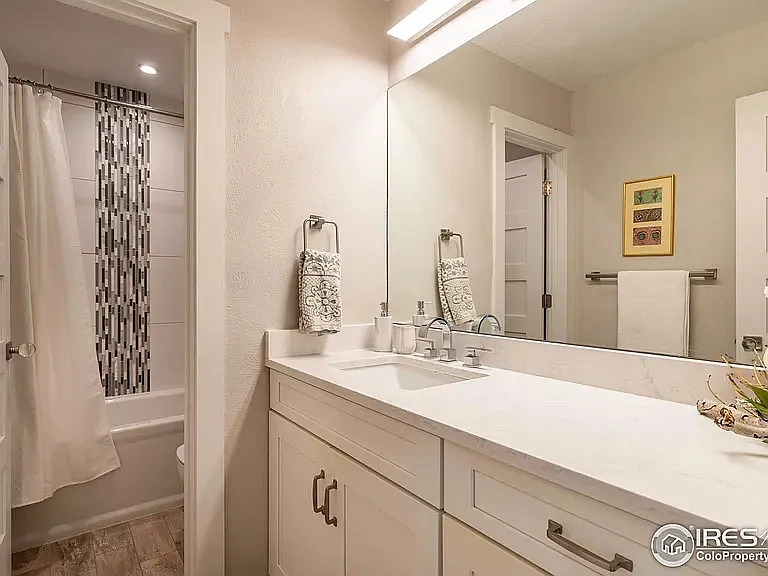 2134 S Walnut St #21B — Photo 16