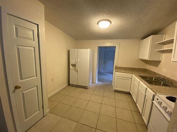 5th image of 9 New Mexico Dr