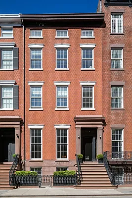 Rented by Compass | media 30