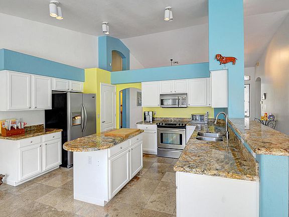 2nd image of 6719 E Paradise Ln