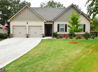 1063 Creekwood Cir, Madison, GA 30650
