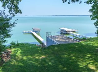 3276 Brooklyn Dr, Stoughton, WI 53589