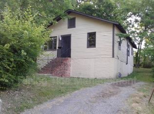 220 58th St, Fairfield, AL 35064