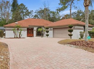 22 Mastic Ct W, Homosassa, FL 34446