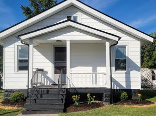 141 S Brown Ave, Edwardsville, IL 62025