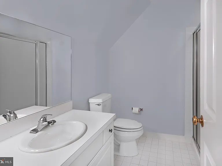 3 Maidstone Ct — Photo 29