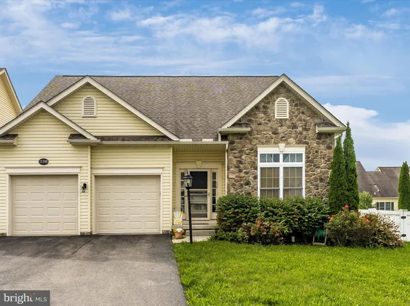 17980 Constitution Cir, Hagerstown, MD 21740