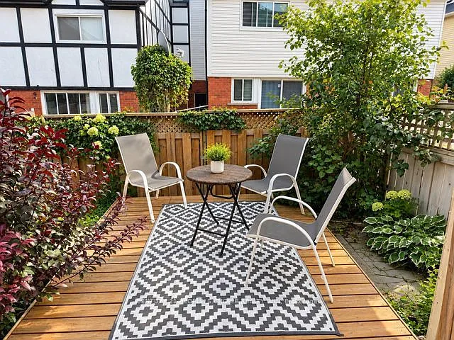 3 bed, $3,000 — Photo 4