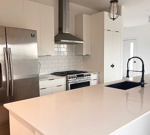 4th image of 6607 North Ave Unit 3