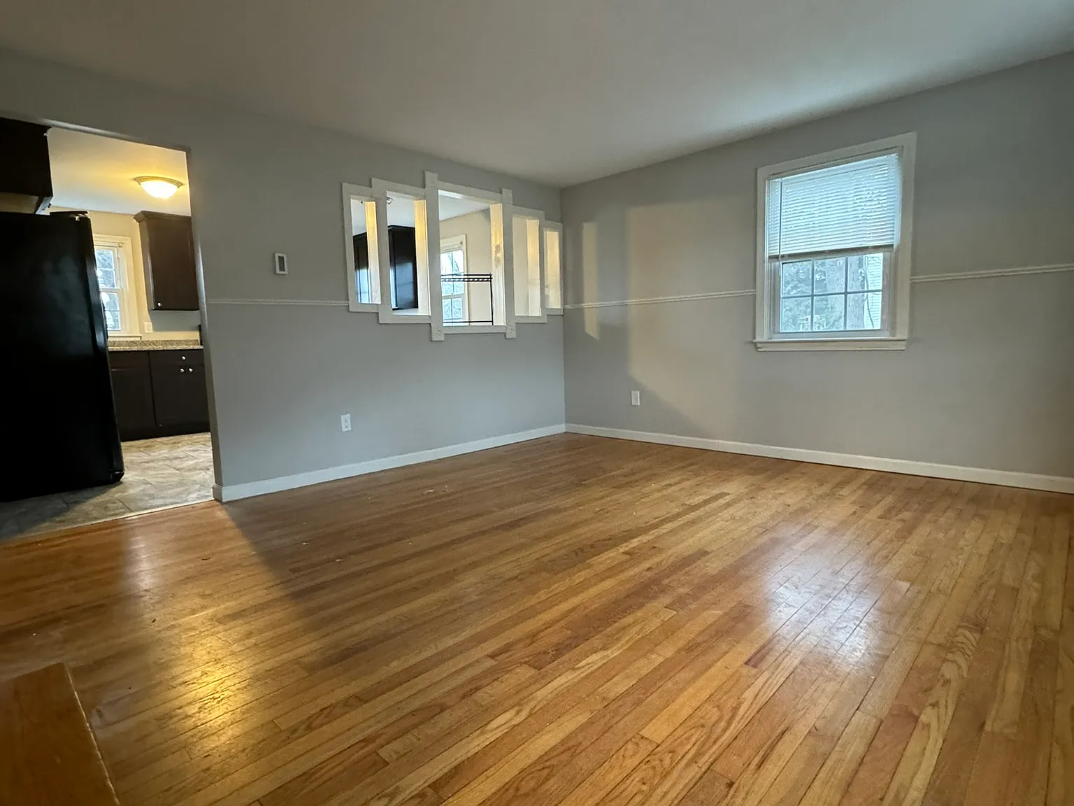 87 South Silver Lane - 1 — Photo 3