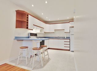 2662 Moncton Rd #A, Ottawa, ON K2B7W1